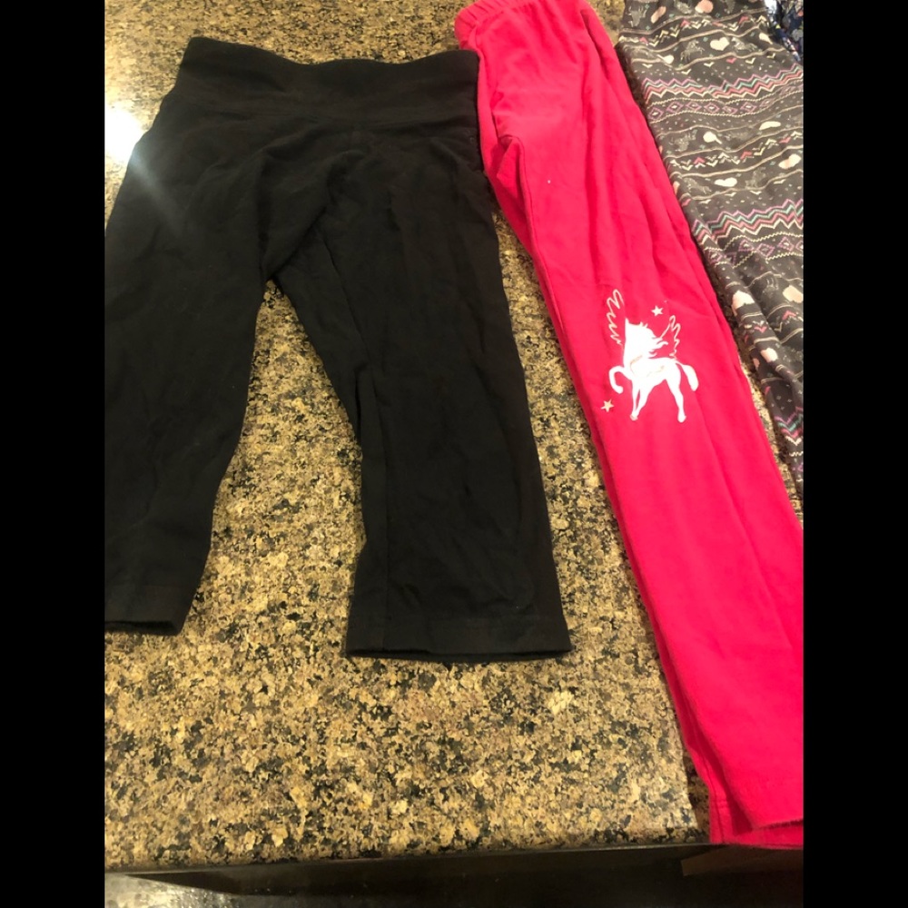 Lot of 5 pairs of little girls leggings size 7/8